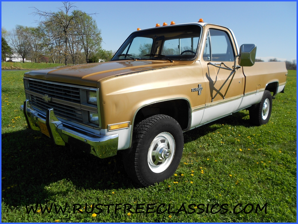 1984 84 Chevrolet Chevy K30 1 One Ton 4x4 Four Wheel Drive Regular Cab Silverado Gold White